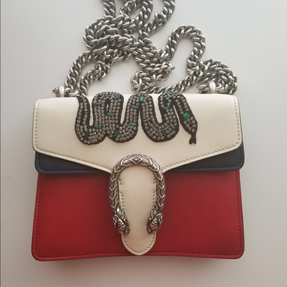 Gucci Handbags - Gucci Bag Dionysus with snake 100% original Gucci Handbags - Gucci Bag Dionysus with snake 100% original